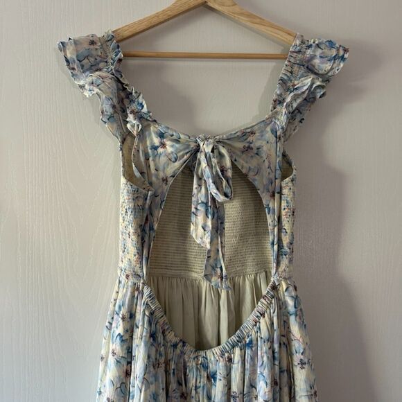 American Eagle Womens Floral Flutter Sleeve Smocked Midi Dress Blue Large NWT - Picture 4 of 7
